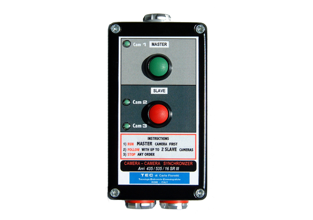 Camera-camera synchronizer